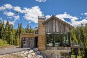 A Big Sky, Montana, rental near top shopping areas.